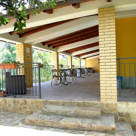 Agriturismo Le Chiuse Carlentini Exterior photo